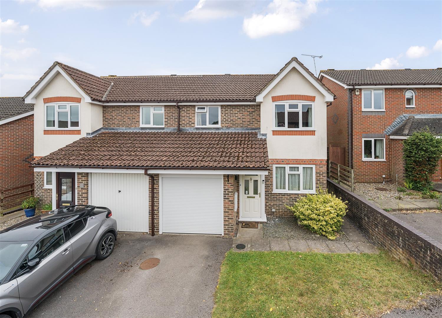 Stephen Close, Twyford, Berkshire, RG10 0XN