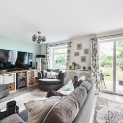 Derwent Close, Wokingham, Berkshire, RG41 3UD