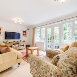 Cambrian Way, Finchampstead, Berkshire, RG40 3JF