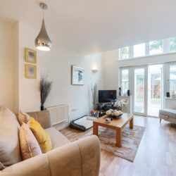 Dowles Green, Wokingham, Berkshire, RG40 5AB