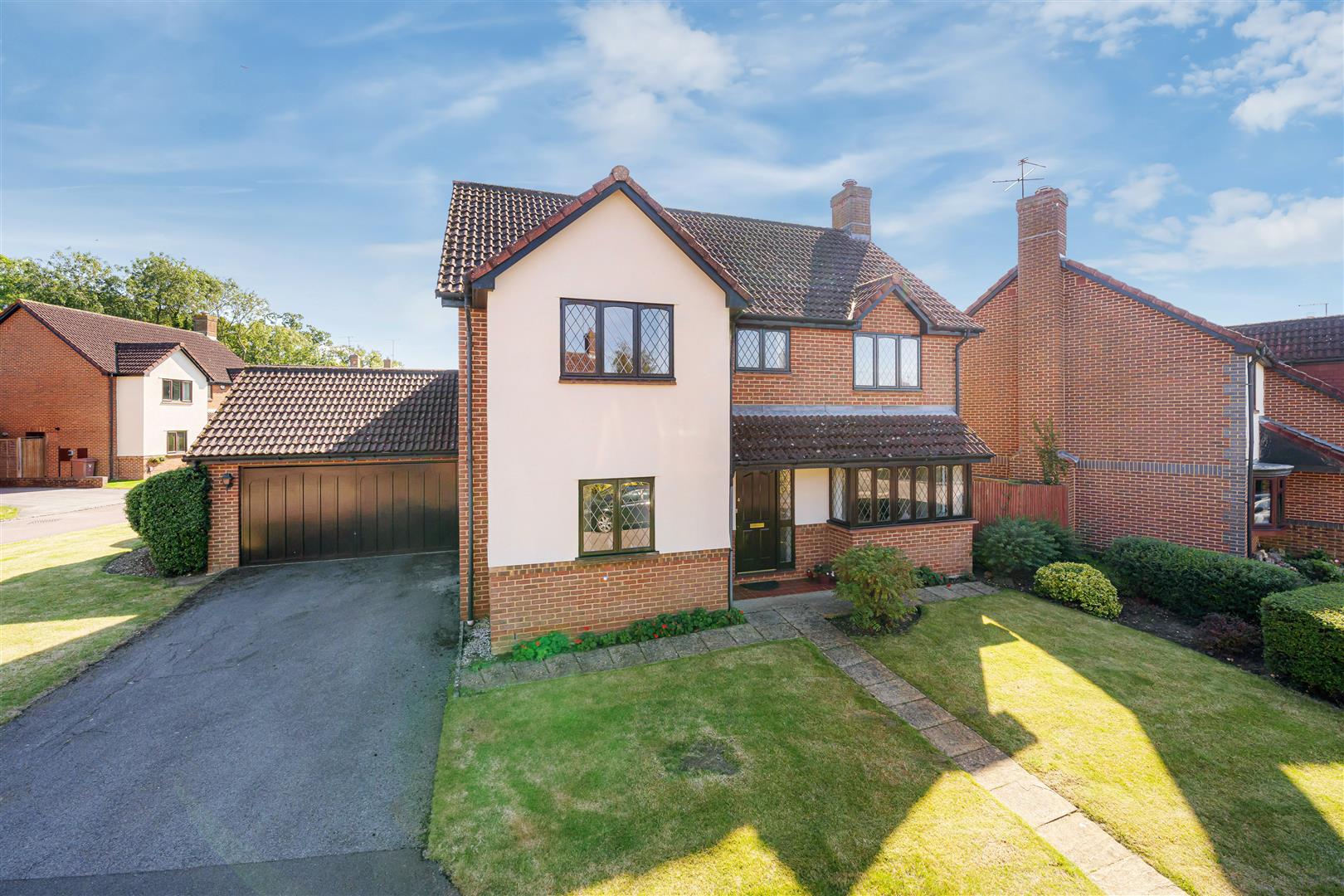 Woodward Close, Winnersh, Berkshire, RG41 5UU