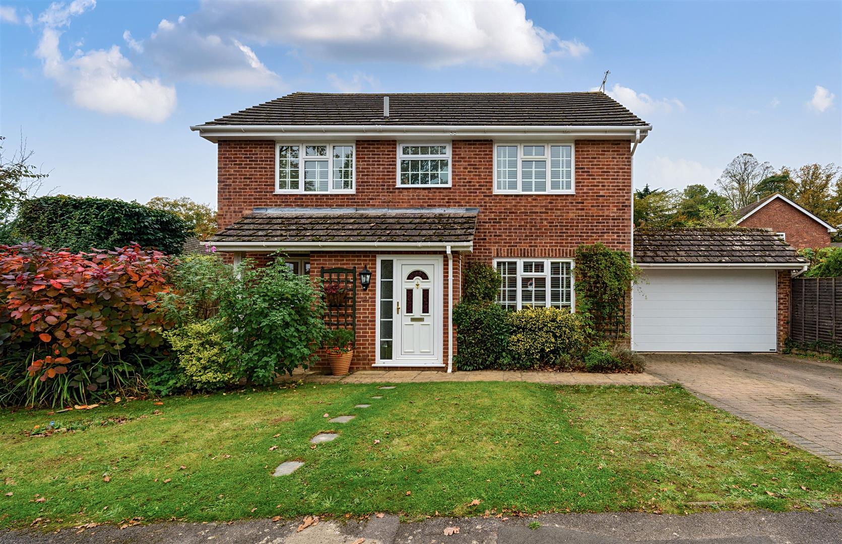 Corfield Close, Finchampstead, Berkshire, RG40 4PA