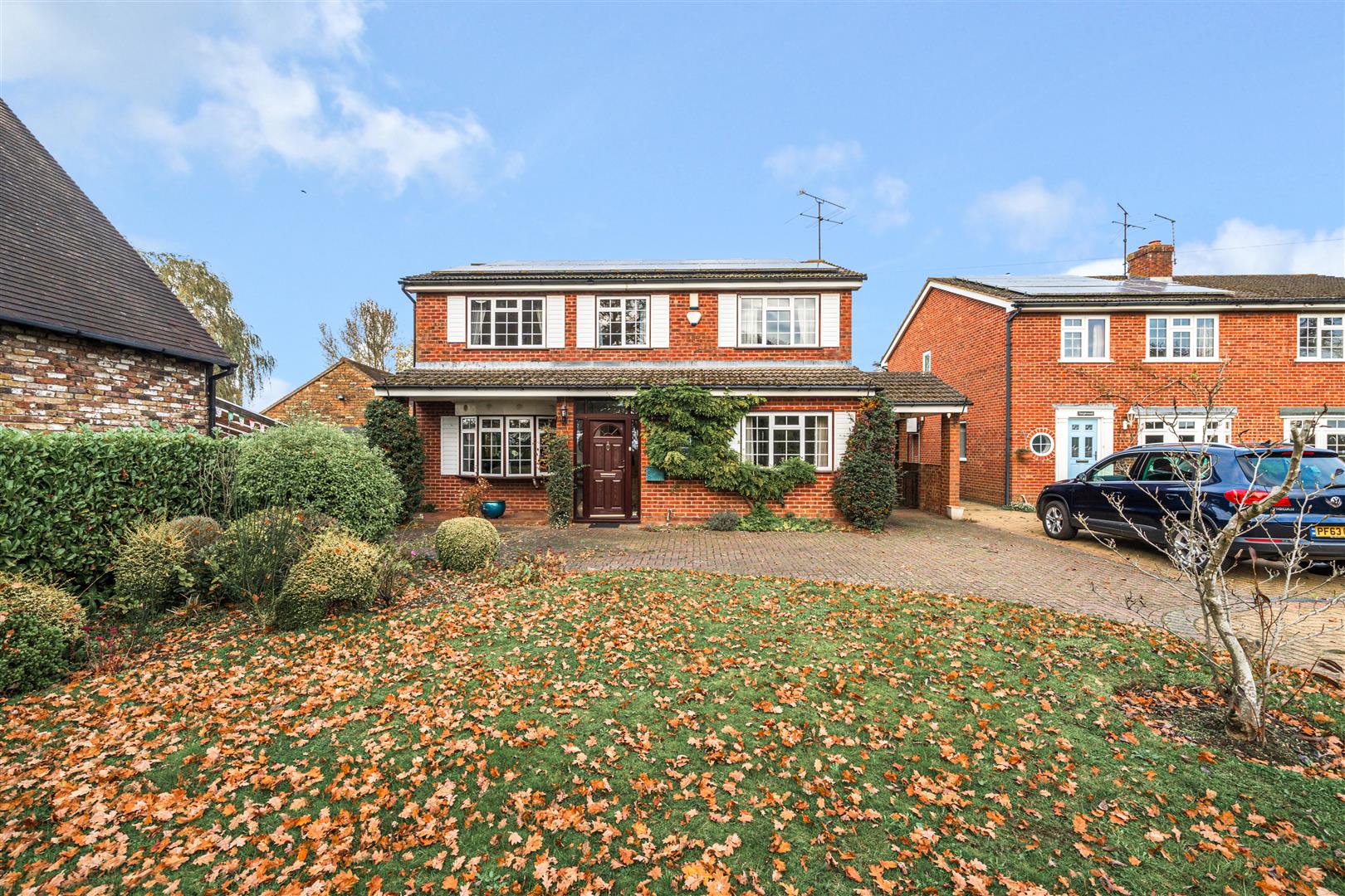 Gatcombe House, Forest Road Wokingham, Berkshire, RG40 5SA