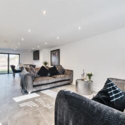 Bowyer Crescent, Wokingham, Berkshire, RG40 1TF