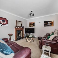 Pinecroft Road Wokingham, Berkshire, RG41 4AL