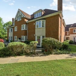 Courtney Place, Terrace Road, South Binfield, Bracknell, RG42 4DP