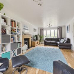 Sorrel Close, Wokingham, Berkshire, RG40 5YA
