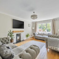 Sundew Close, Wokingham, Berkshire, RG40 5YB