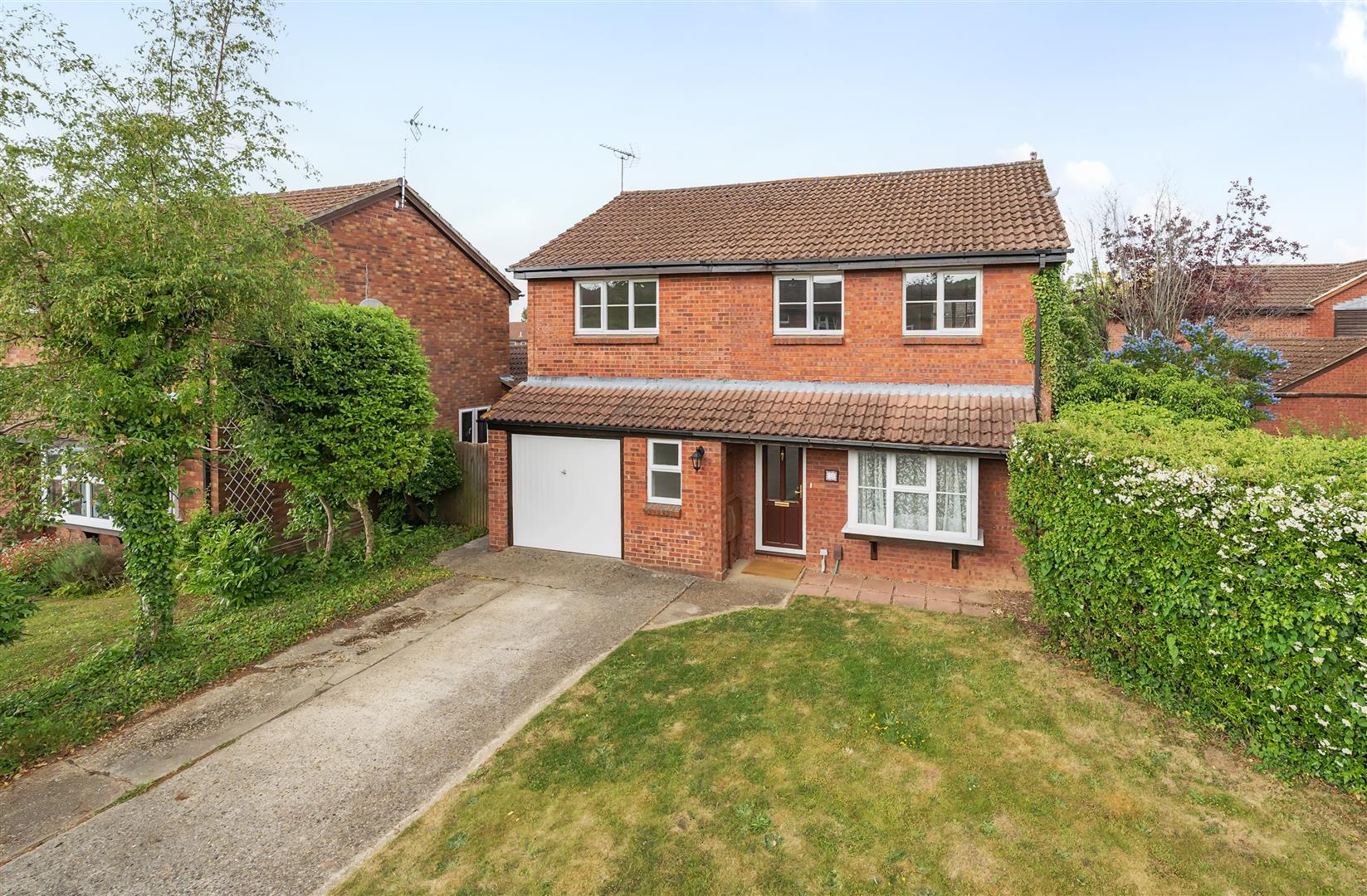 Quartz Close, Wokingham, Berkshire, RG41 3TS