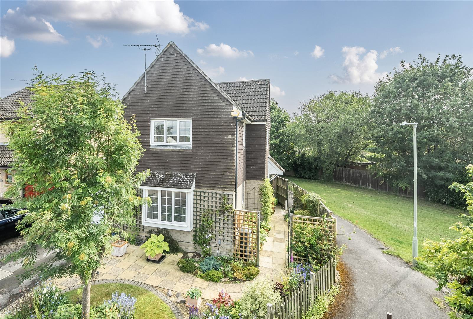 Swift Close, Wokingham, Berkshire, RG41 3SF