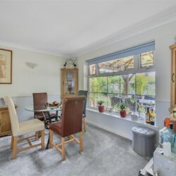 Thumbnail Image 4
