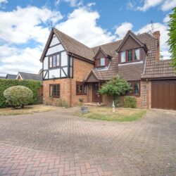 Nash Grove Lane Finchampstead, Berkshire, RG40 4HD