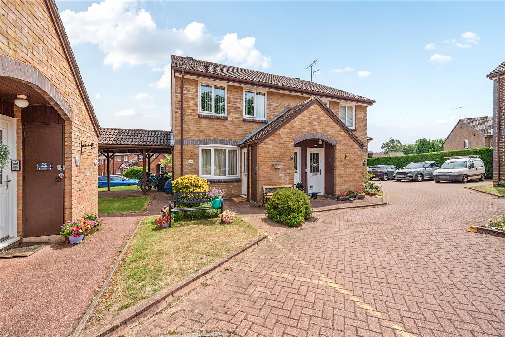 Acorn Drive Wokingham, Berkshire, RG40 1EQ