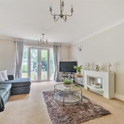 Village Close, Wokingham, Berkshire, RG41 1FZ