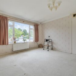 Woodside Close Finchampstead, Berkshire, RG40 4EY