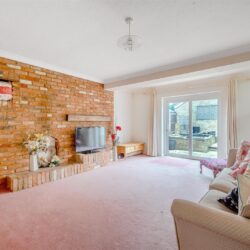 Beckett Close, Wokingham, Berkshire, RG40 1YZ