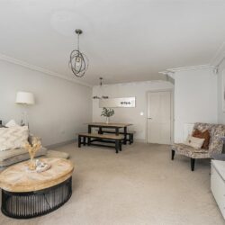 Laureates Place, Binfield, Berkshire, RG42 4FL