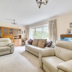 Foxcote Finchampstead, Berkshire, RG40 3PG