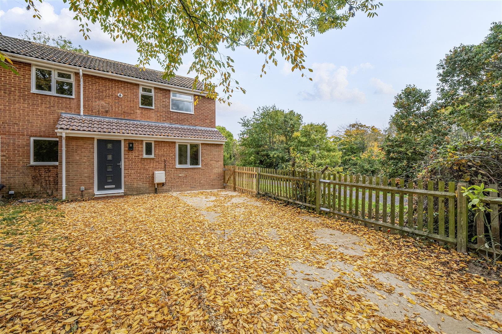 Venus Close, Wokingham, Berkshire, RG41 3GG