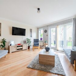 Oakey Drive, Wokingham, Berkshire, RG40 2DT