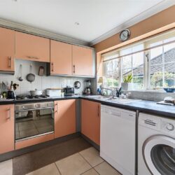 Farnesdown Drive, Wokingham, Berkshire, RG41 1LD