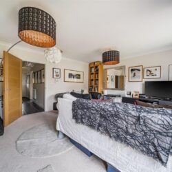 Folly Avenue, Wokingham, Berkshire, RG41 4EG