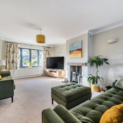 Barkham Ride, Finchampstead, Berkshire, RG40 4HB