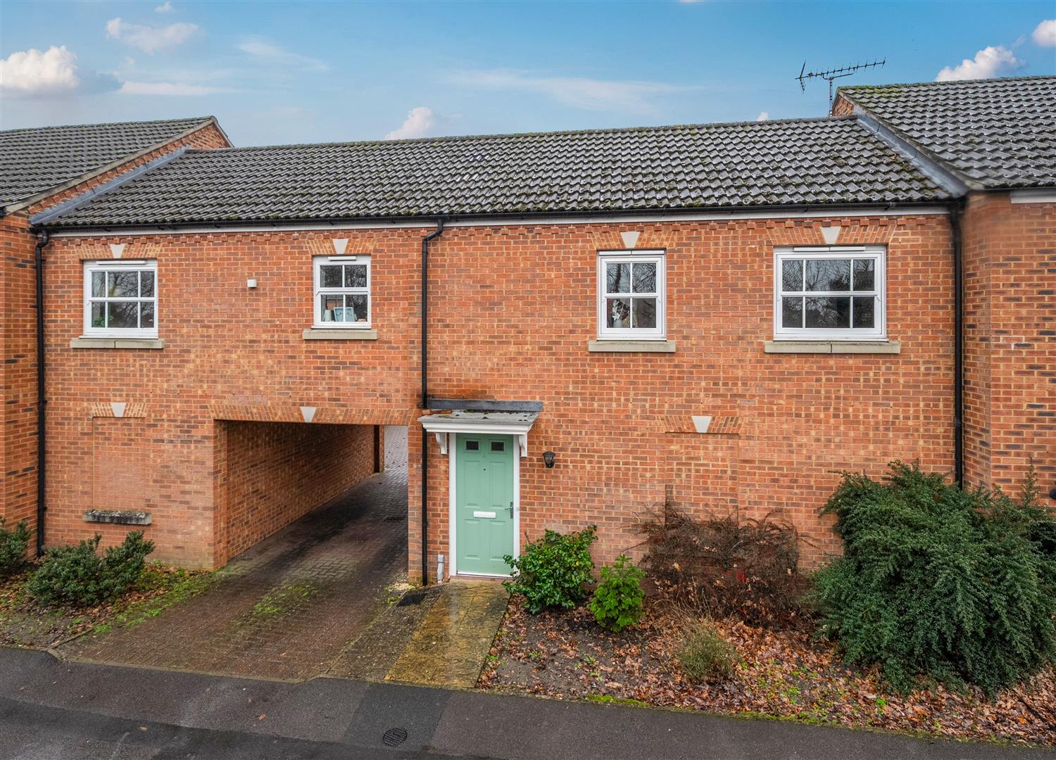Dowles Green, Wokingham, Berkshire, RG40 5AB
