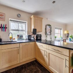 Dowles Green, Wokingham, Berkshire, RG40 5AB