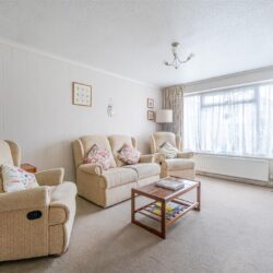 Benning Way, Wokingham, Berkshire, RG40 1XX