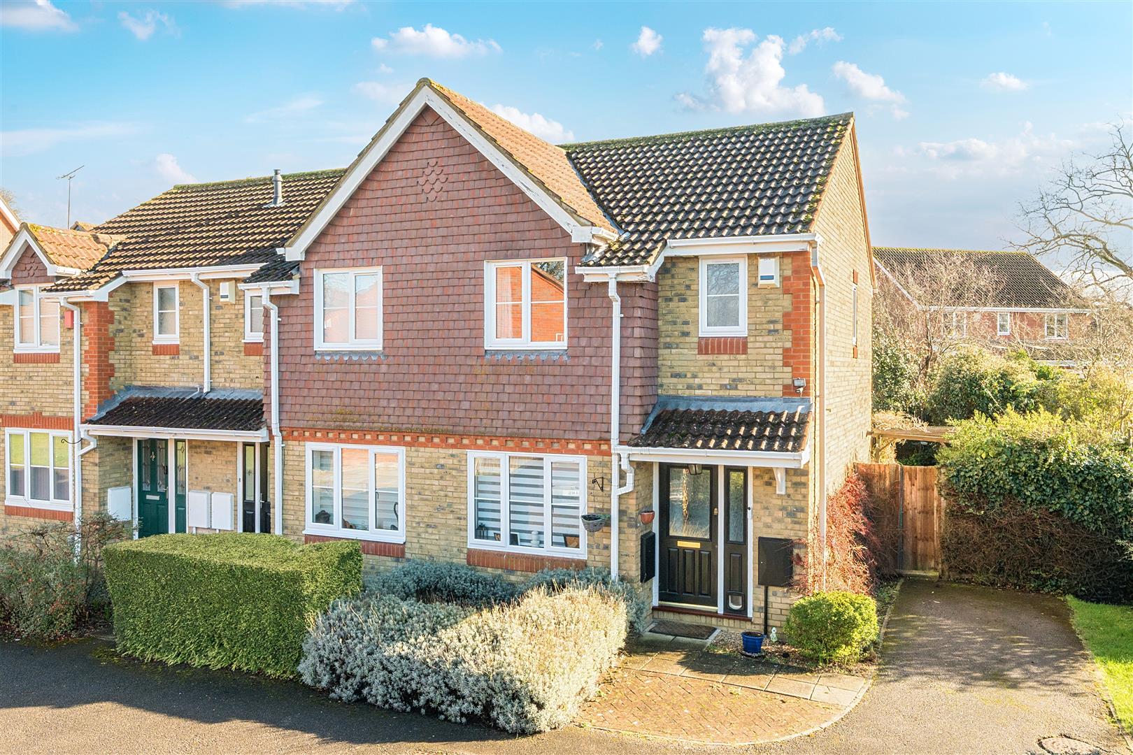 Montague Close, Wokingham, Berkshire, RG40 5PF