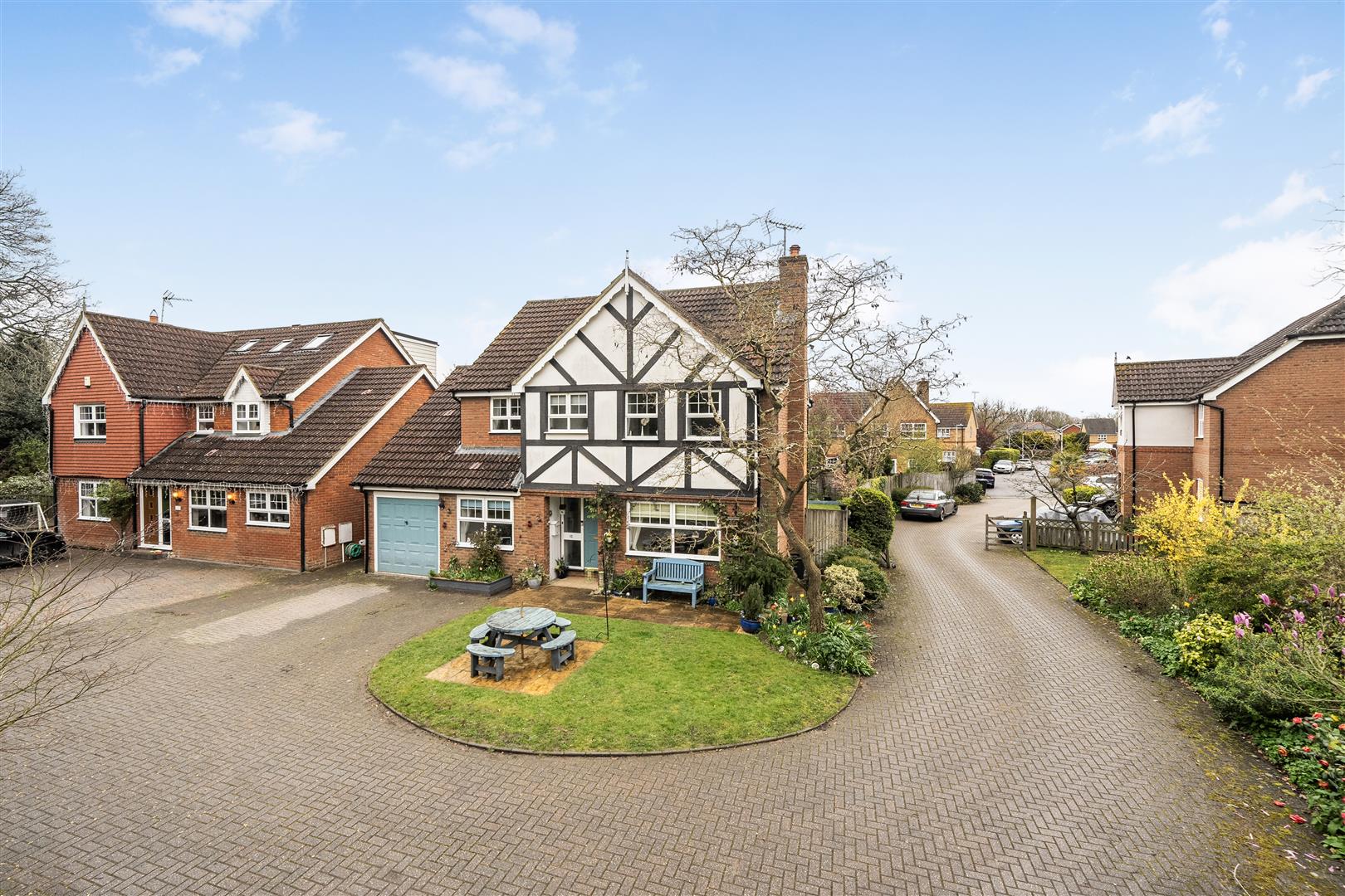Barker Close, Arborfield, Berkshire, RG2 9NQ