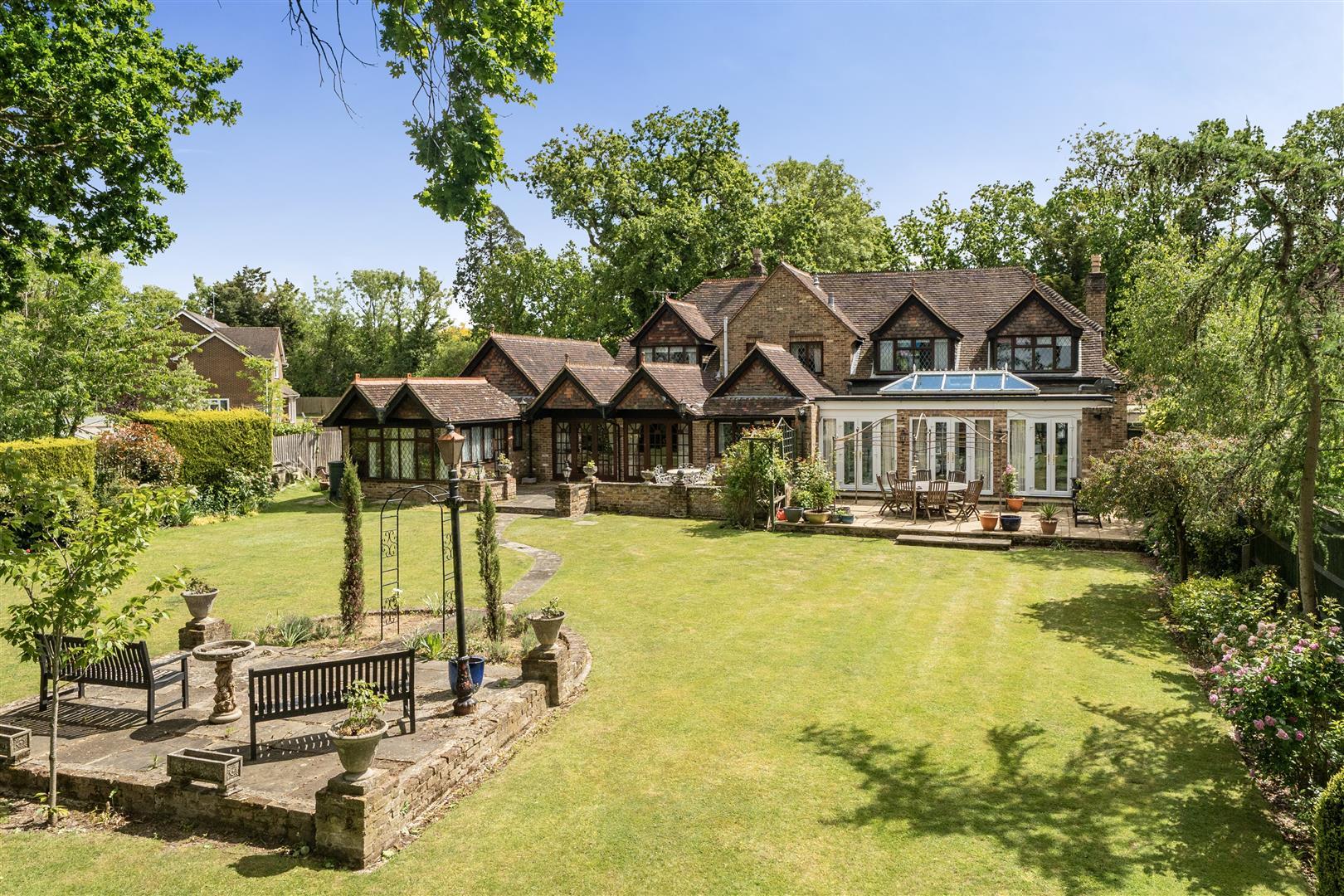 Arbor Lane, Winnersh, Berkshire, RG41 5JD