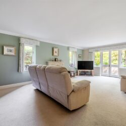 Thumbnail Image 4
