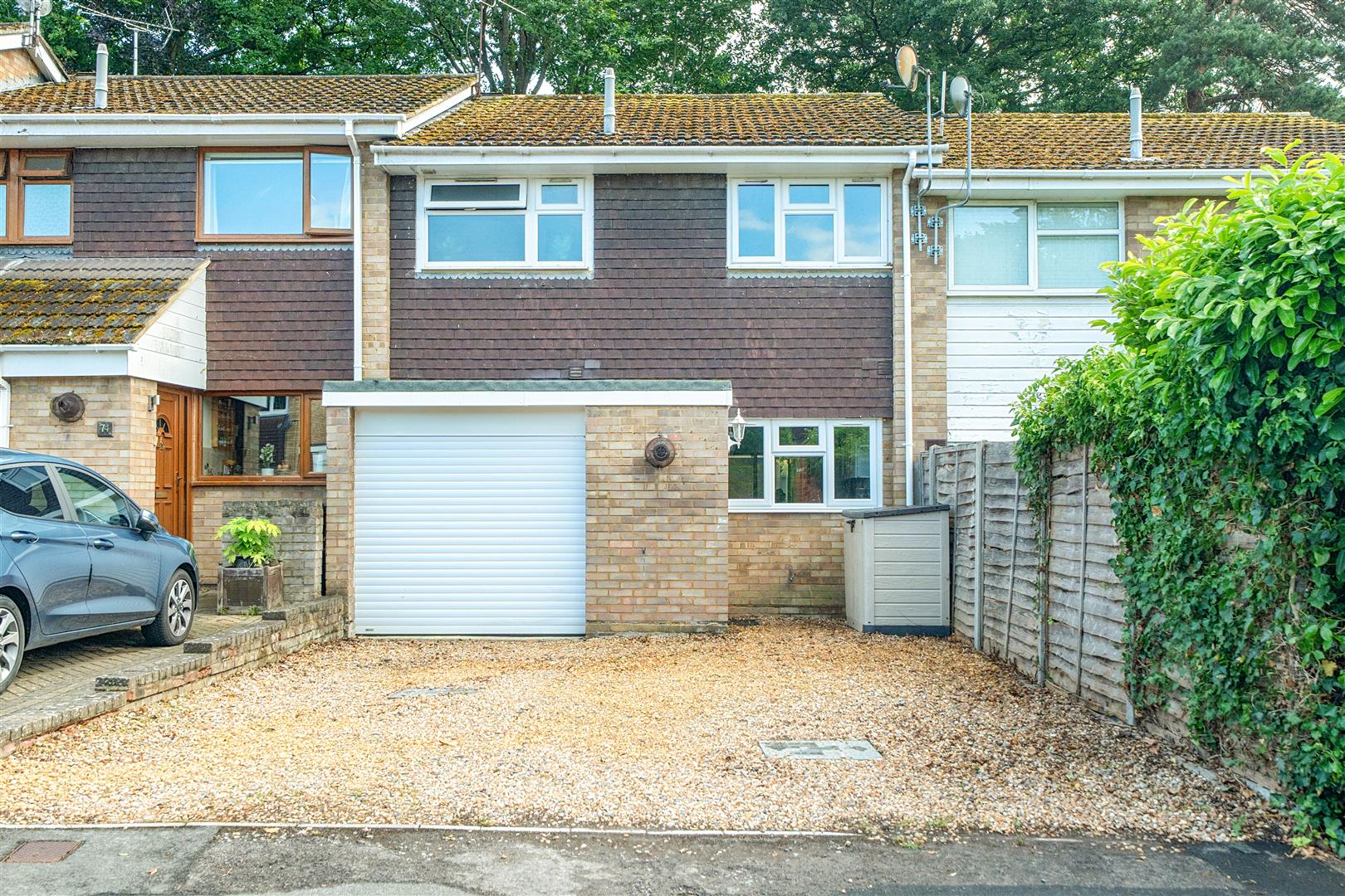 Jerrymoor Hill Finchampstead, Berkshire, RG40 4UG