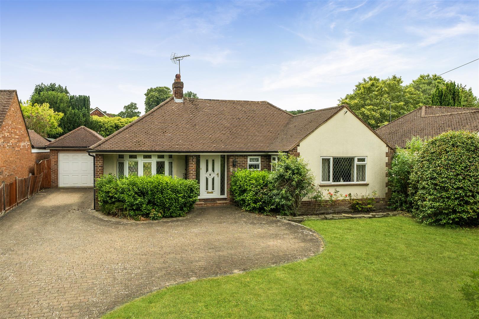 Finchampstead Road, Finchampstead, Berkshire, RG40 3RA