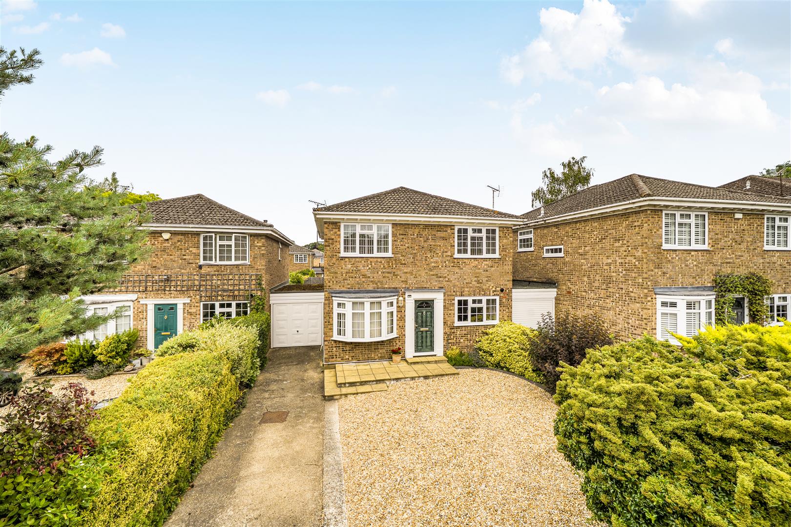 McCarthy Way, Finchampstead, Berkshire, RG40 4UB