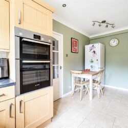 Thumbnail Image 9