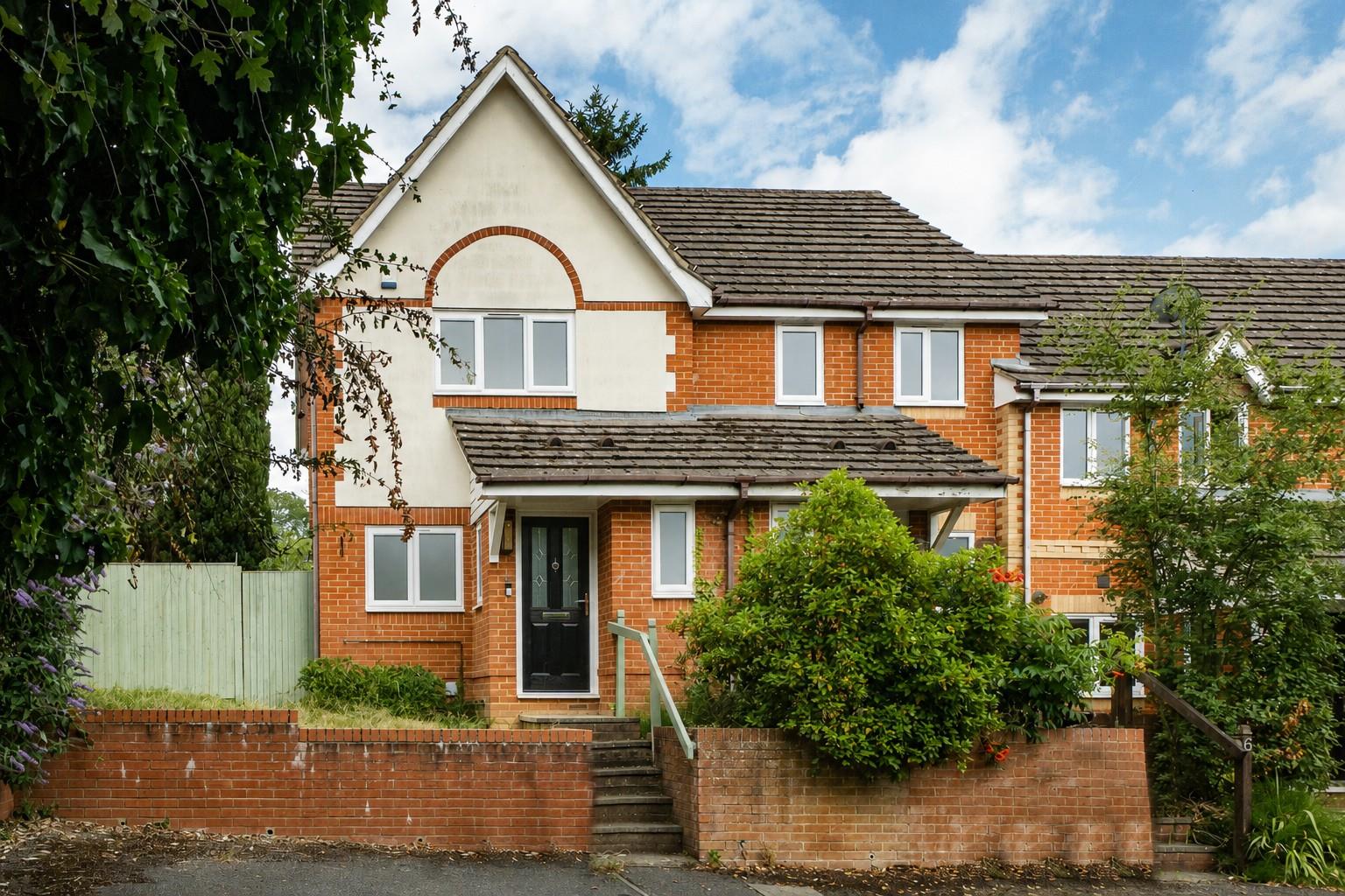 Davy Close Wokingham, Berkshire, RG40 2LW