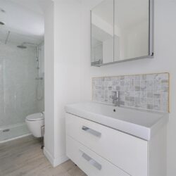 Thumbnail Image 11