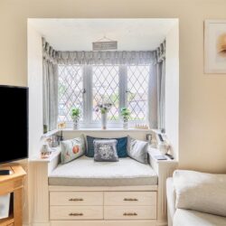 Thumbnail Image 6