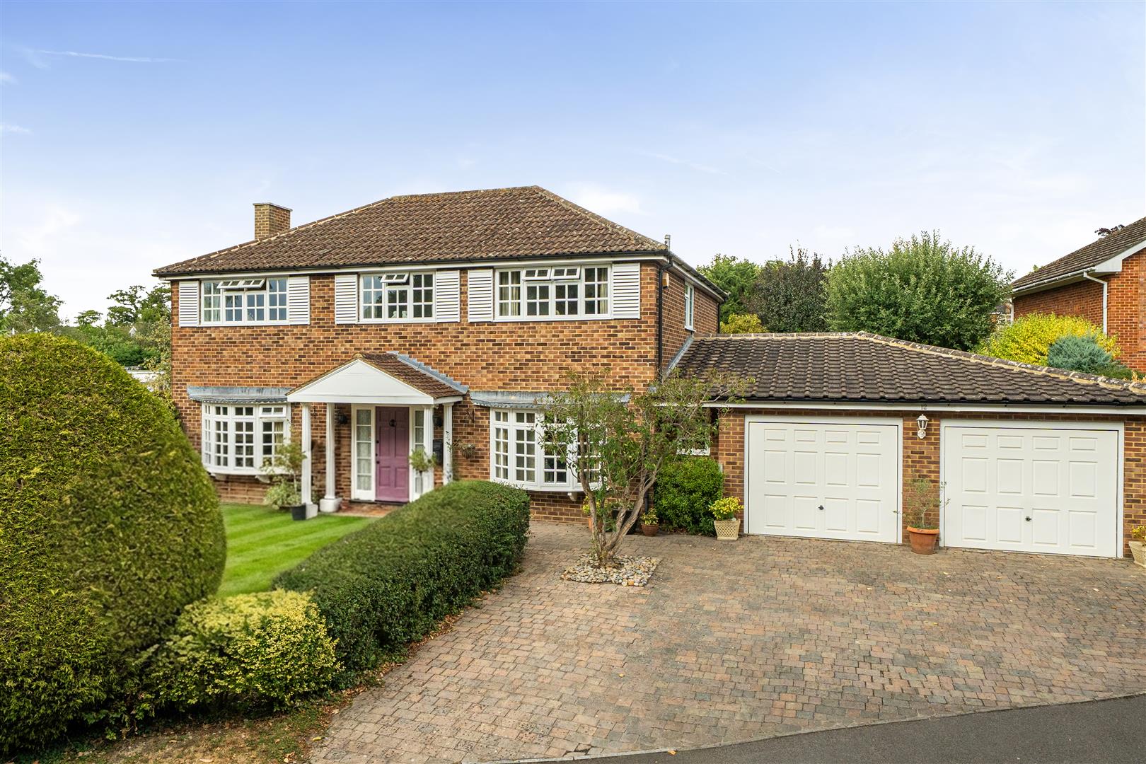 Martins Drive Wokingham, Berkshire, RG41 1NY