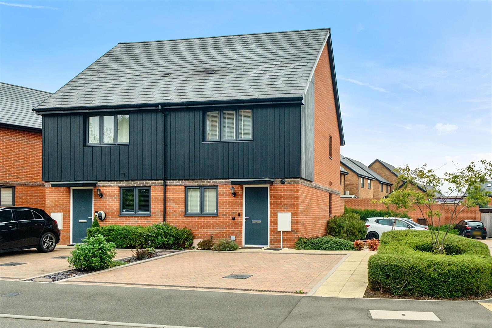Bridle Road, Arborfield Green, Berkshire, RG2 9QR