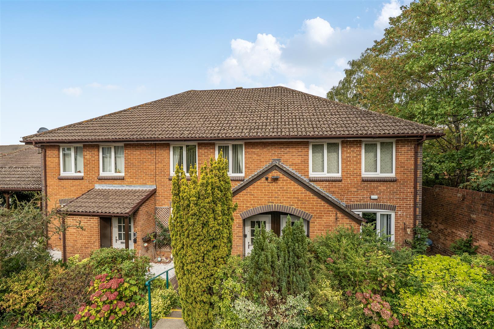 Acorn Drive Wokingham, Berkshire, RG40 1EQ