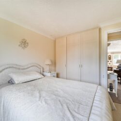Thumbnail Image 10