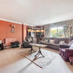 Oaklands Drive, Wokingham, Berkshire, RG41 2SB
