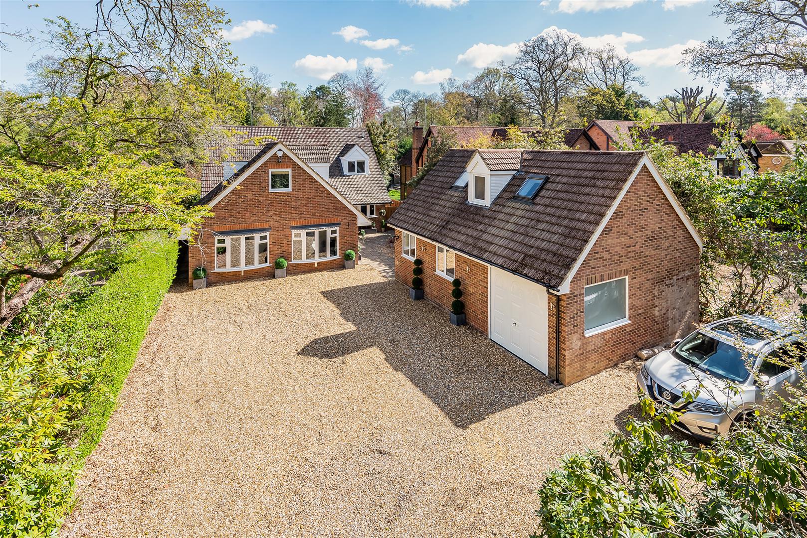 Heath Ride, Finchampstead, Berkshire, RG40 3QJ