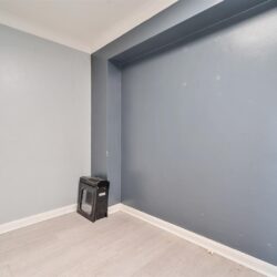 Thumbnail Image 14