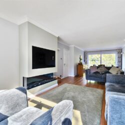 Soldiers Rise, Finchampstead, Berkshire, RG40 3NE