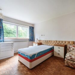 Thumbnail Image 9